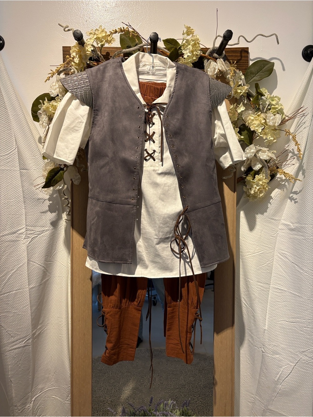 Mens Medieval Peasant Costume - Gray Vest & White Tunic